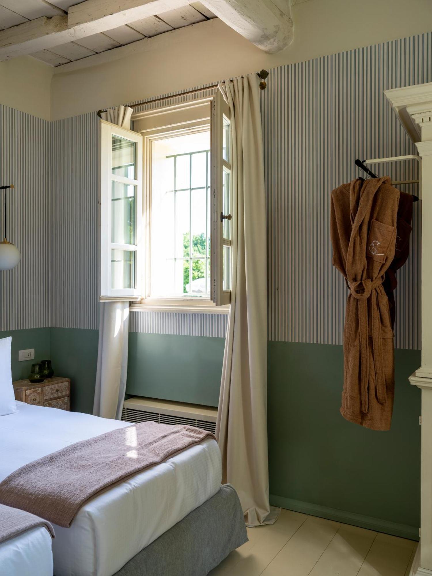 Elizabeth Country House, A Member Of Design Hotels Минербио Экстерьер фото