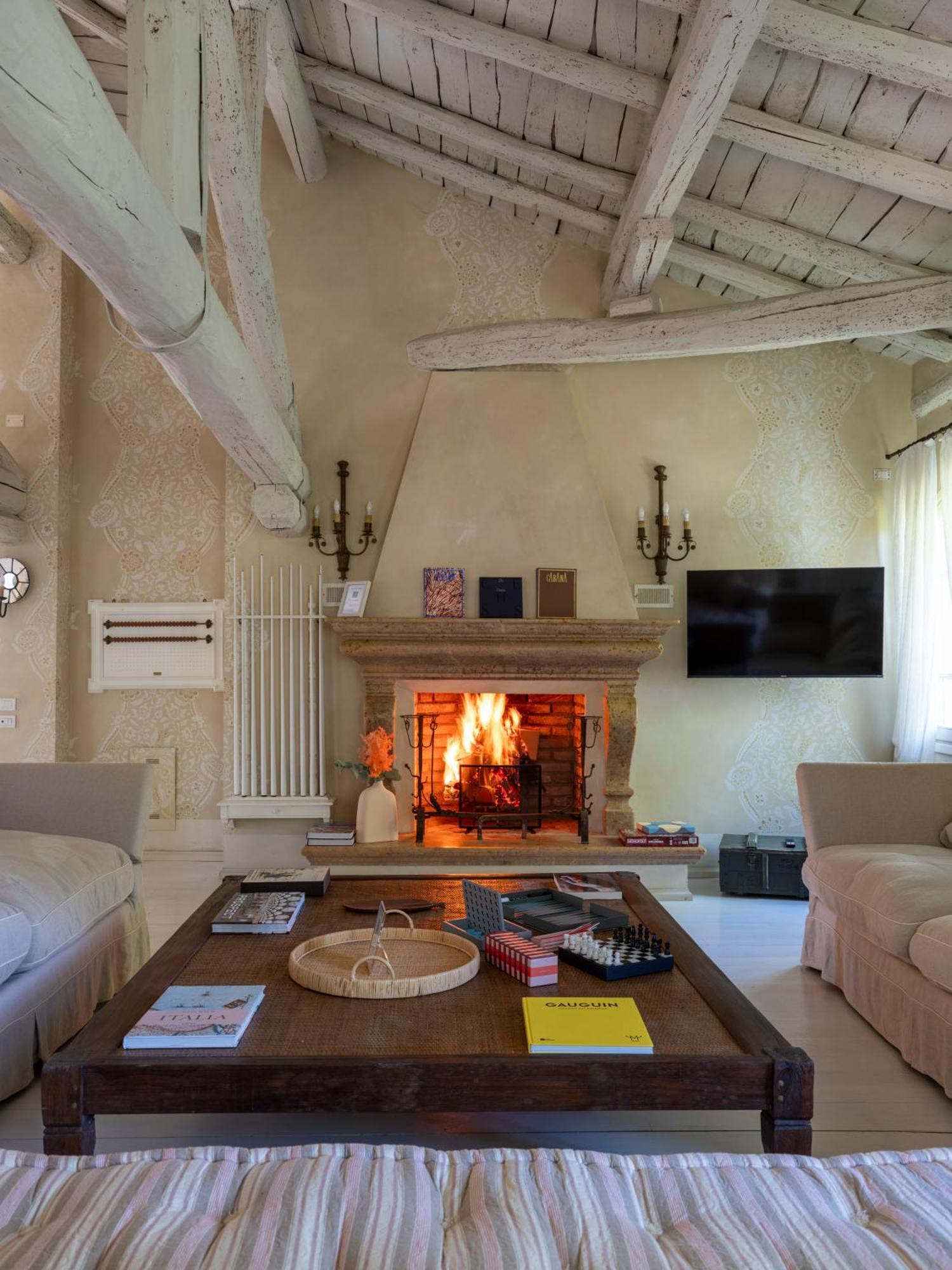 Elizabeth Country House, A Member Of Design Hotels Минербио Экстерьер фото